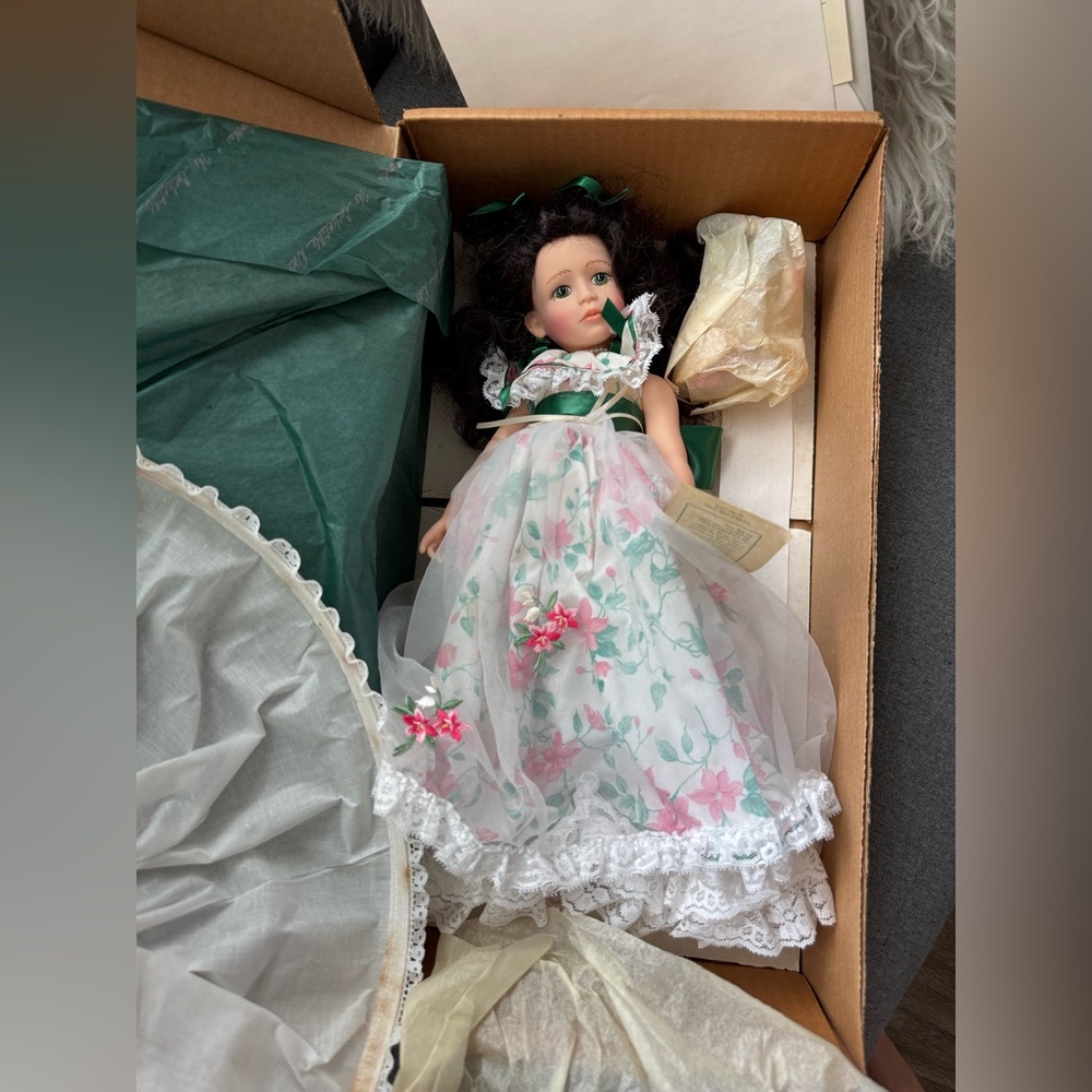 Robin Woods Scarlett Summertime Doll Limited Edition 232/1000 w/ Box COA Vintage